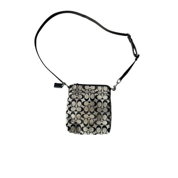 VINTAGE RARE Coach Black and Cream Crossbody Bag - Picture 2 of 4